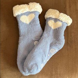 Muk luks  cozy slipper socks